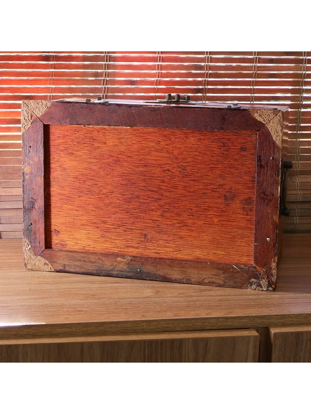 Vintage 1970's Chinoiserie Rosewood Jewelry Box Brass Coin Handle Shou Symbol
